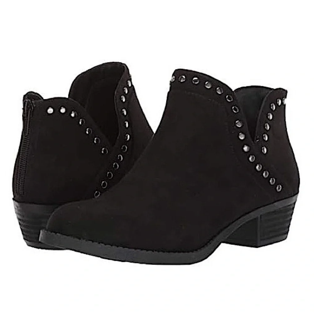CARLOS SANTANA STUD DETAIL BLACK BOOTIES